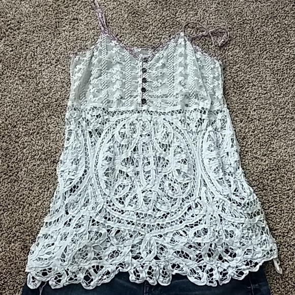 Lace top - Picture 3 of 5